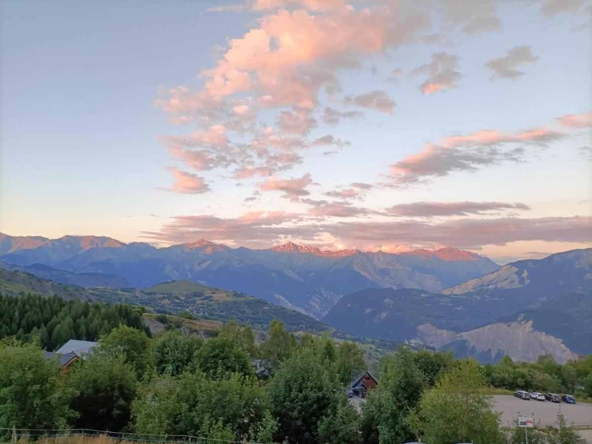 Appartement 2 Chbres Calme Vue Vallee 500M Des Pistes Le Corbier Dış mekan fotoğraf